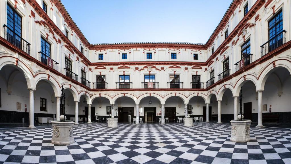 hotels with balcony in Cadiz Cadiz Museum