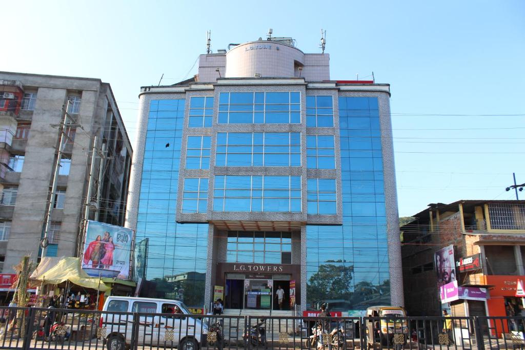 hotels with balcony in Guwahati