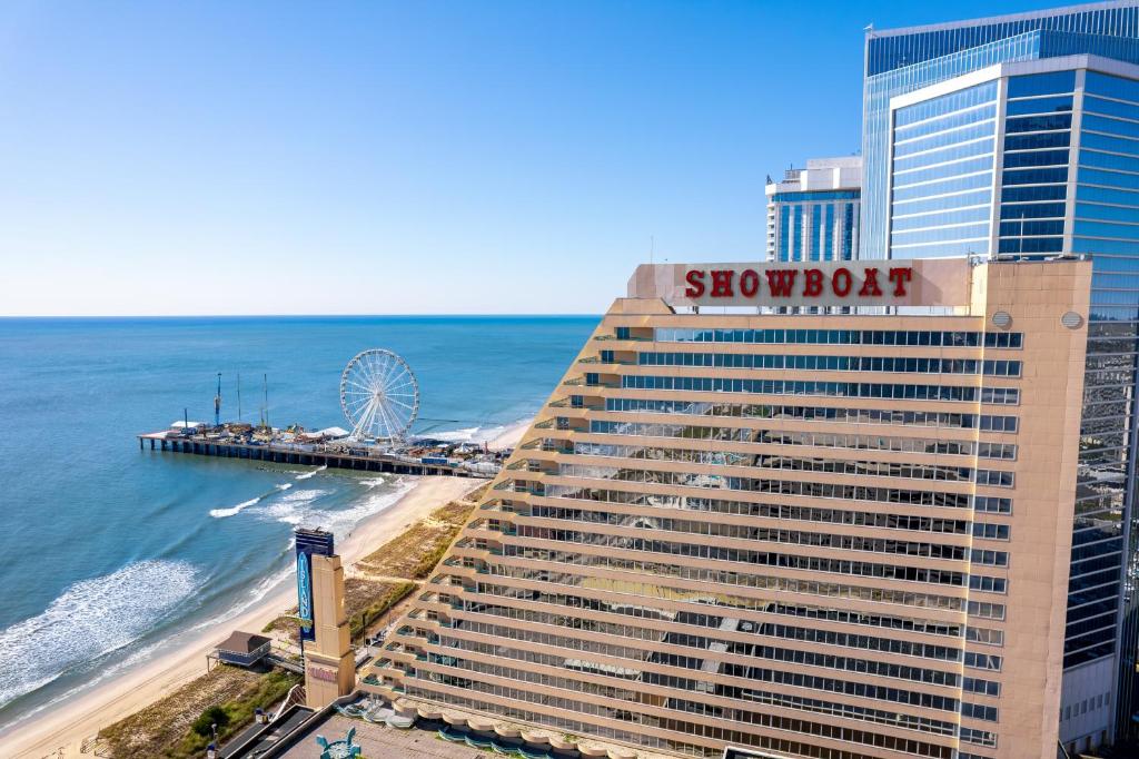 hotels with balcony in Atlantic City