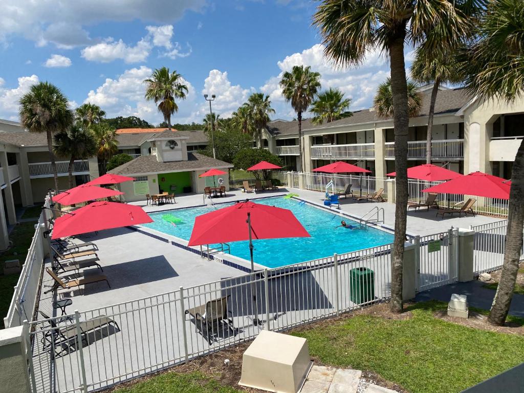 hotels with balcony in Kissimmee