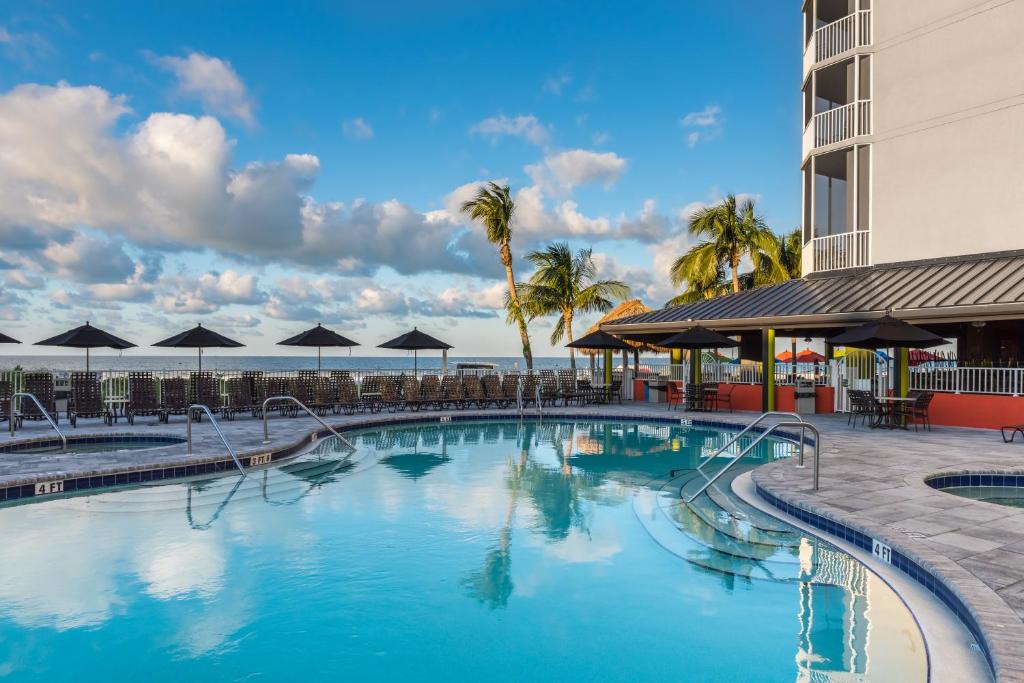 hotels with balcony in Fort Myers Beach