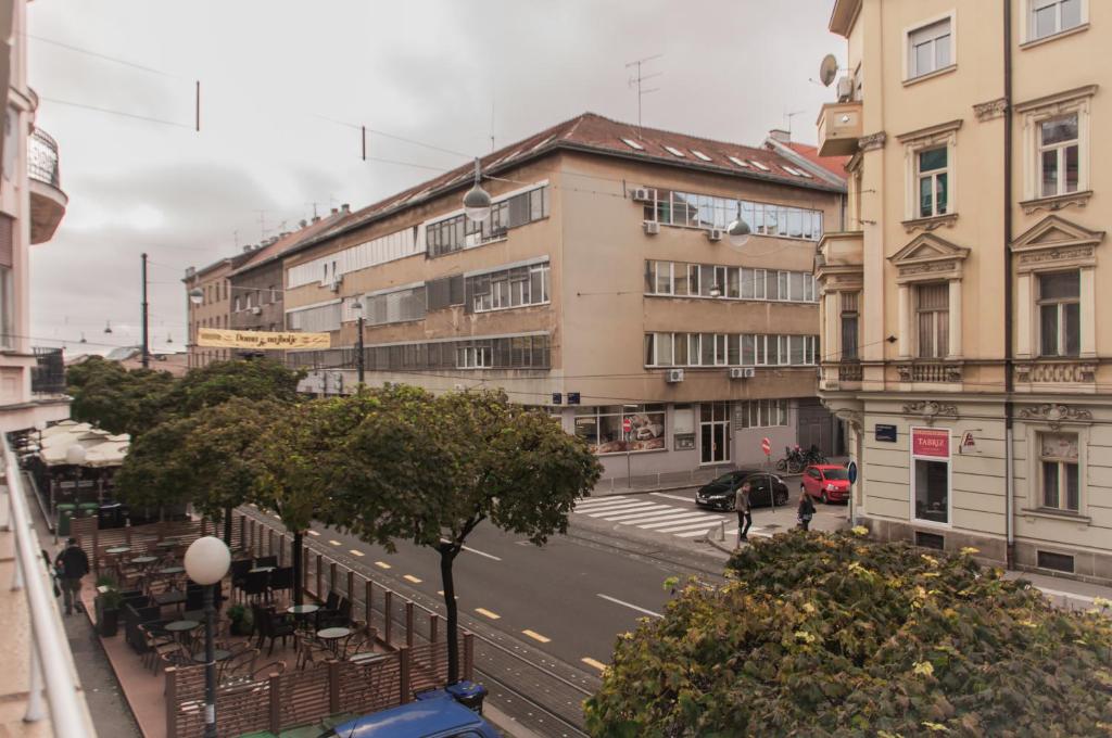 hotels with balcony in Zagreb