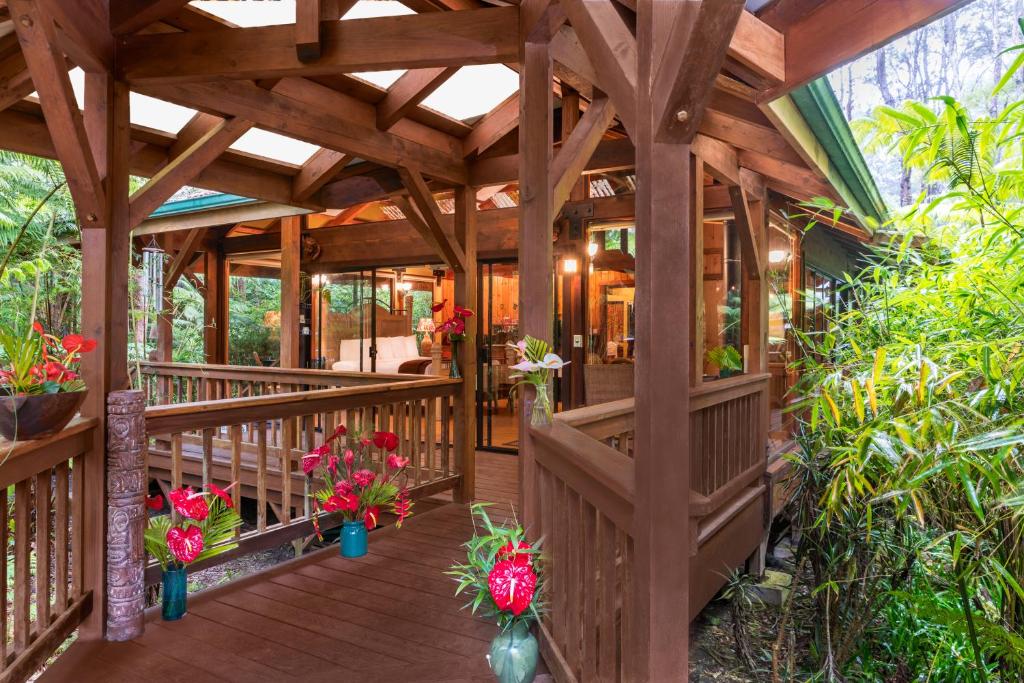 hotels with balcony in The Big Island