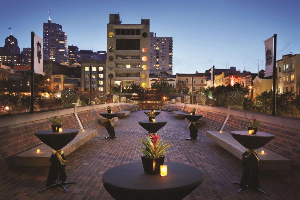 hotels with balcony in San Francisco