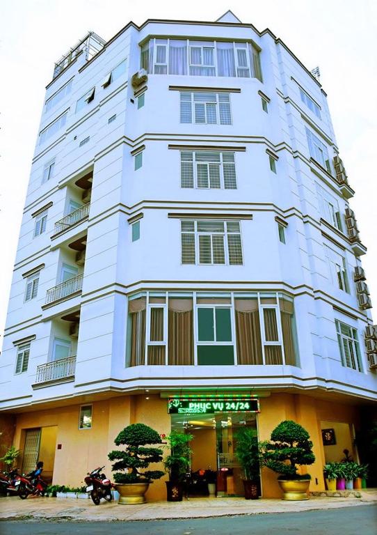 hotels with balcony in Buon Ma Thuot