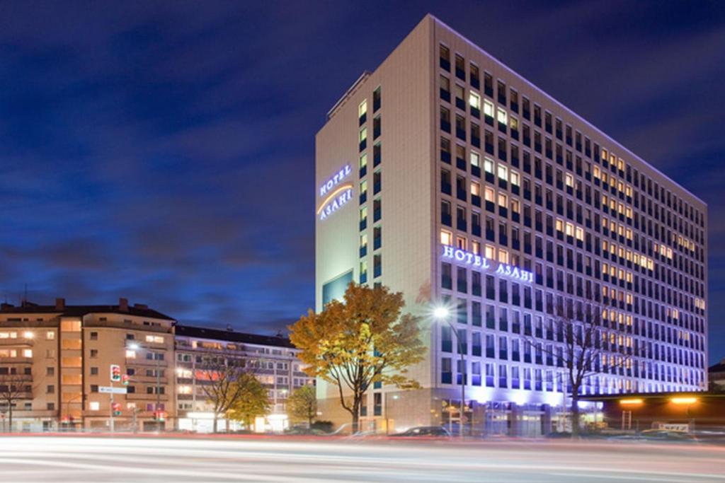 hotels with balcony in Dusseldorf