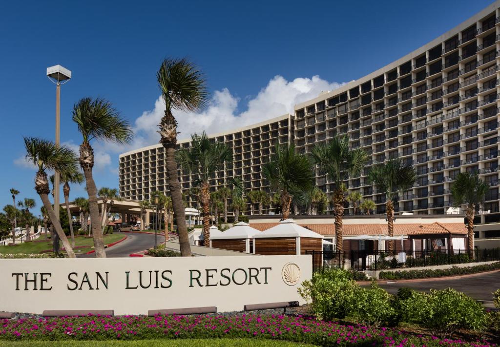 hotels with balcony in Texas Gulf Coast