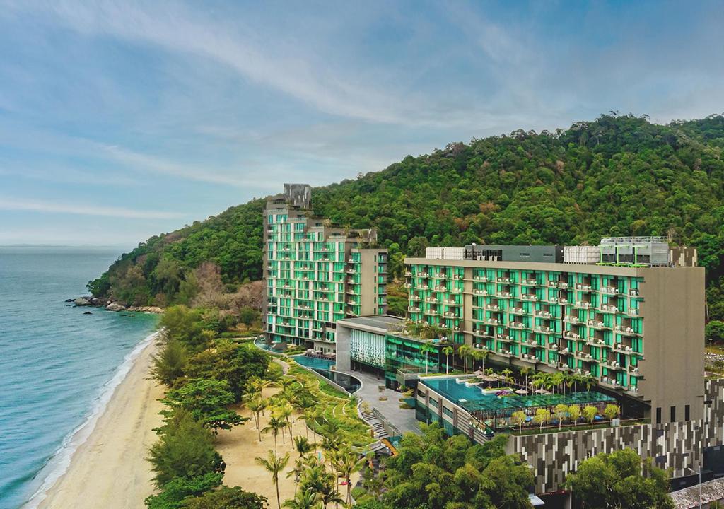 hotels with balcony in Batu Ferringhi