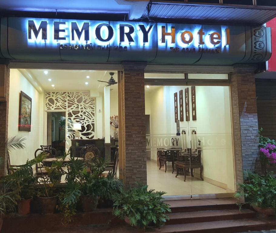 hotels with balcony in Hanoi Cau Giay