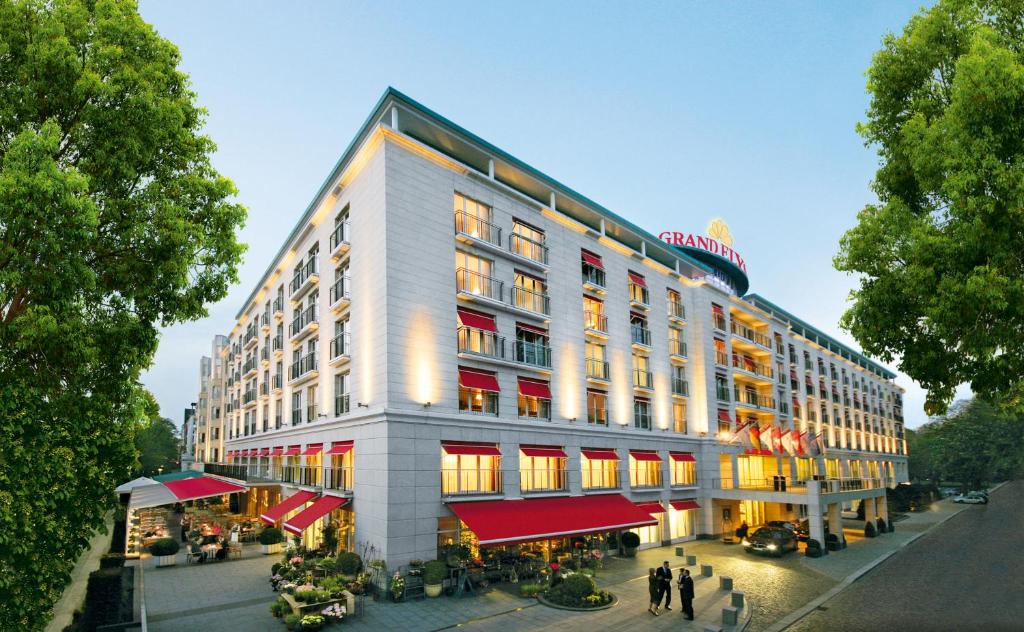 hotels with balcony in Hamburg Altona Nord