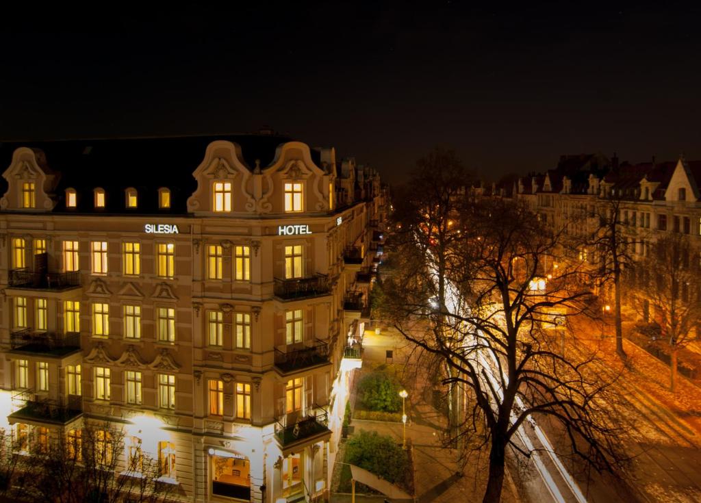 hotels with balcony in Gorlitz