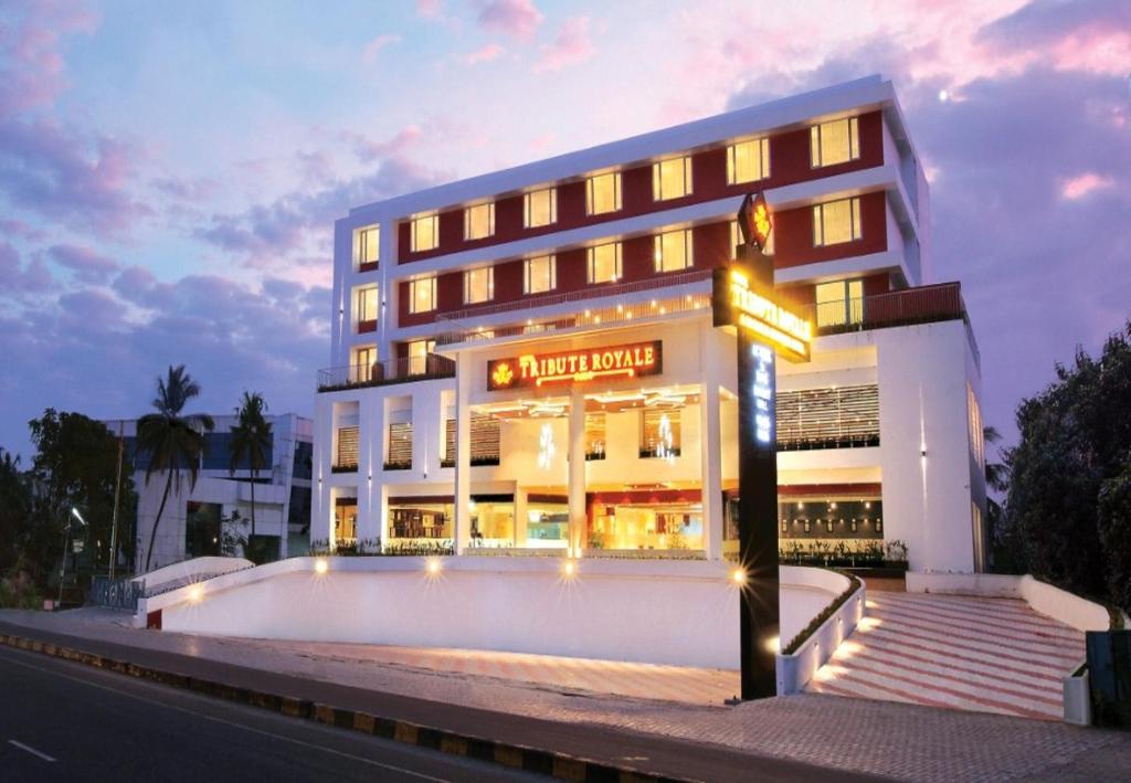 hotels with balcony in Ernakulam