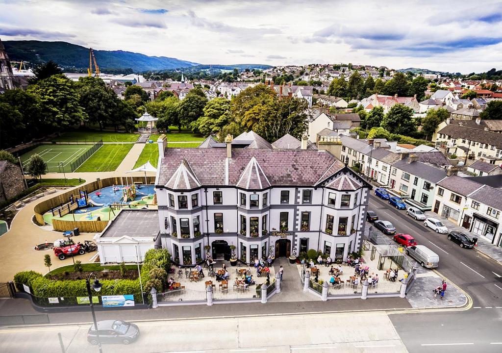 hotels with balcony in Northern Ireland