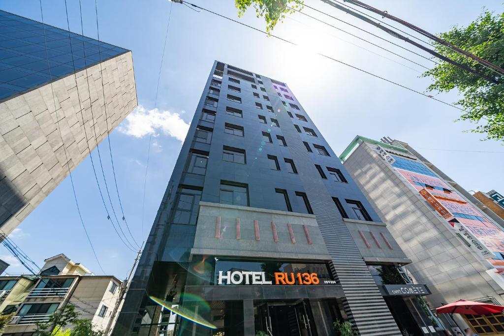 hotels with balcony in Seoul Gangseo Gu