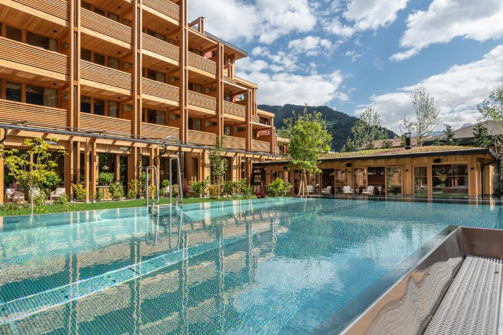 hotels with balcony in Zell Am Ziller