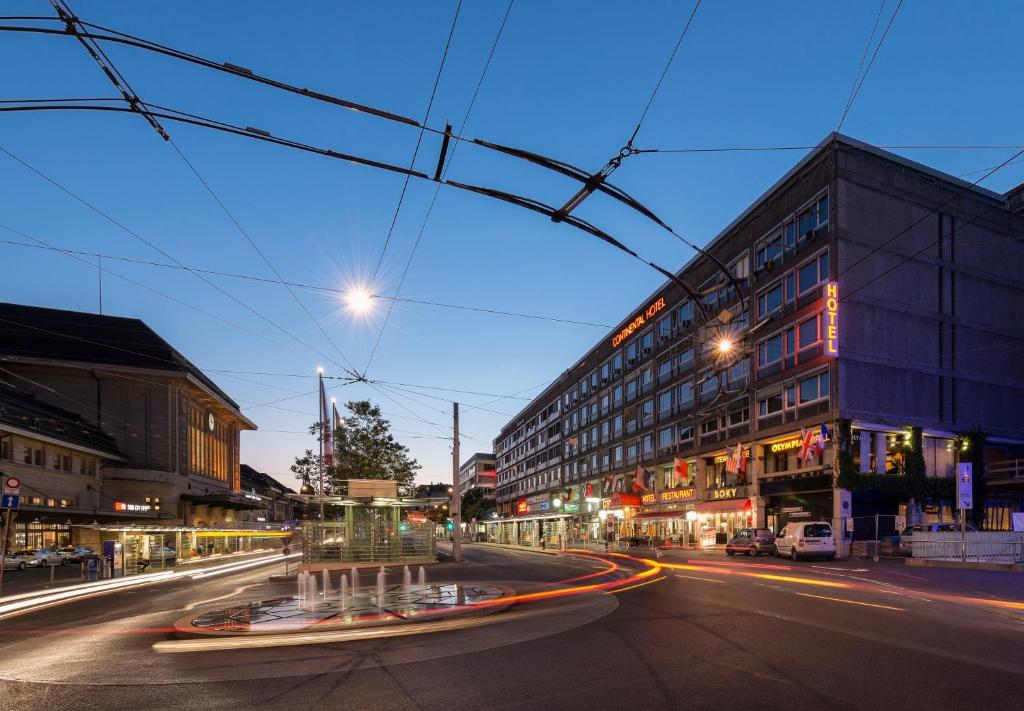 hotels with balcony in Lausanne