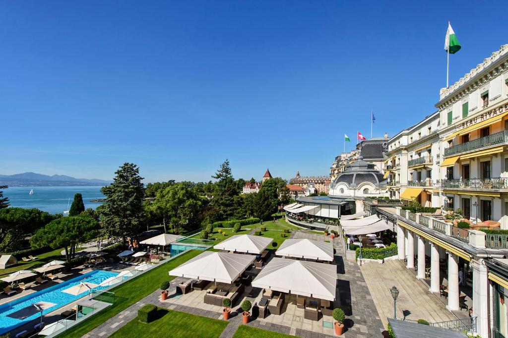 hotels with balcony in Lausanne