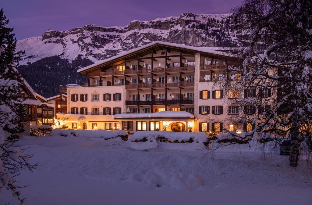 hotels with balcony in Flims