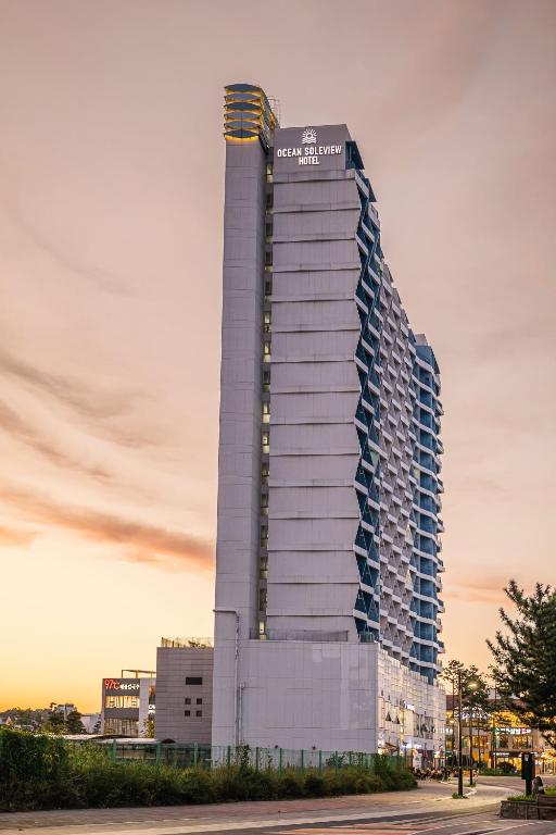 hotels with balcony in Incheon