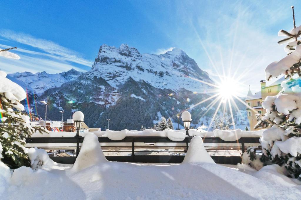 hotels with balcony in Grindelwald