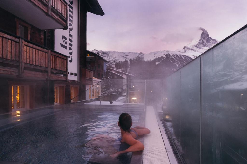 hotels with balcony in Zermatt