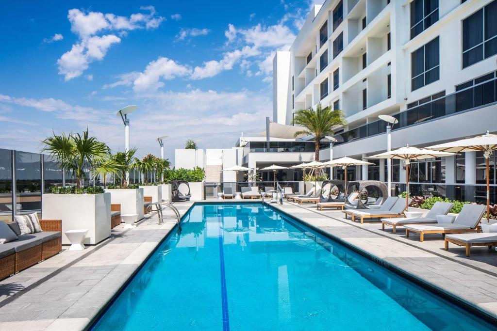 hotels with balcony in Fort Lauderdale