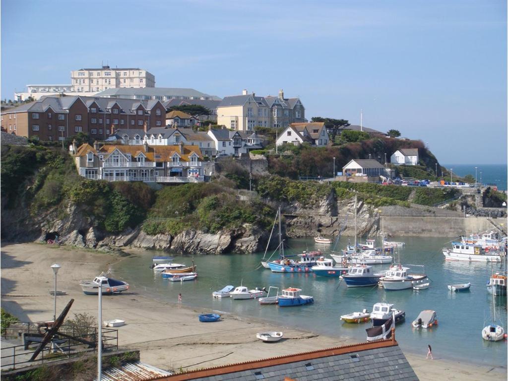 hotels with balcony in Newquay