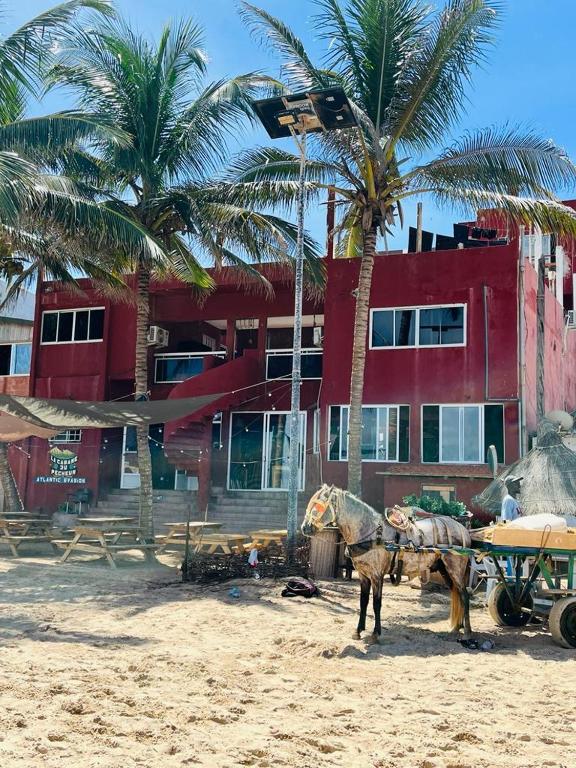 hotels with balcony in Dakar