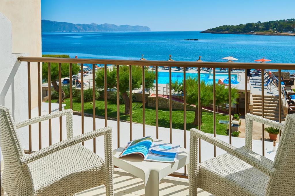 hotels with balcony in Alcudia