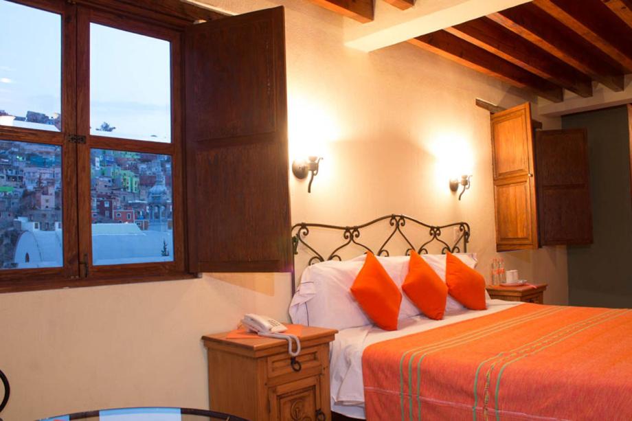 hotels with balcony in Guanajuato Mexico La Valenciana Church