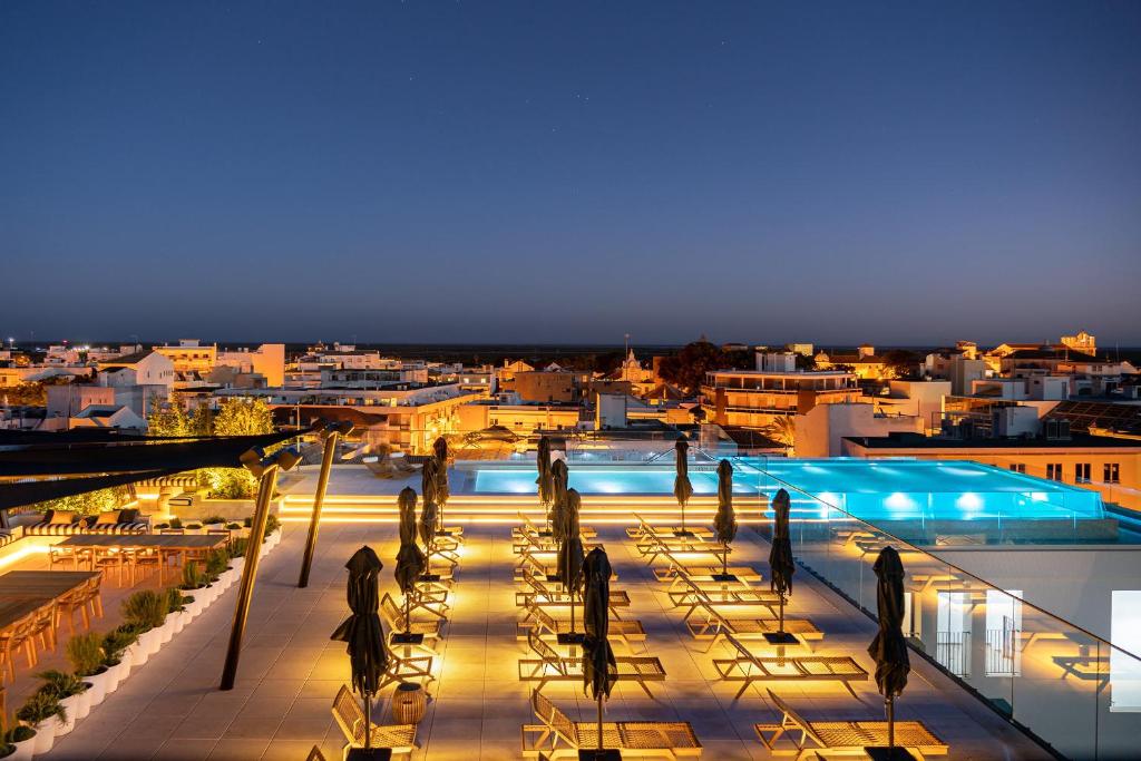 hotels with balcony in Faro Portugal