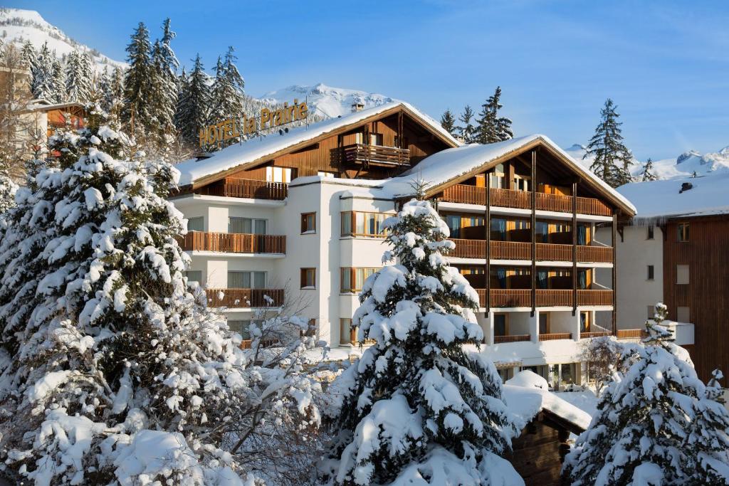 hotels with balcony in Crans Montana