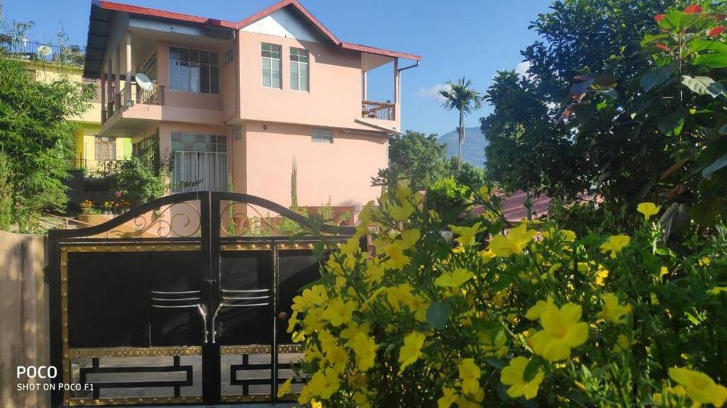 hotels with balcony in Kalimpong