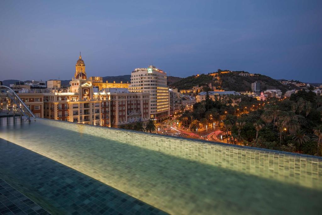 hotels with balcony in Malaga