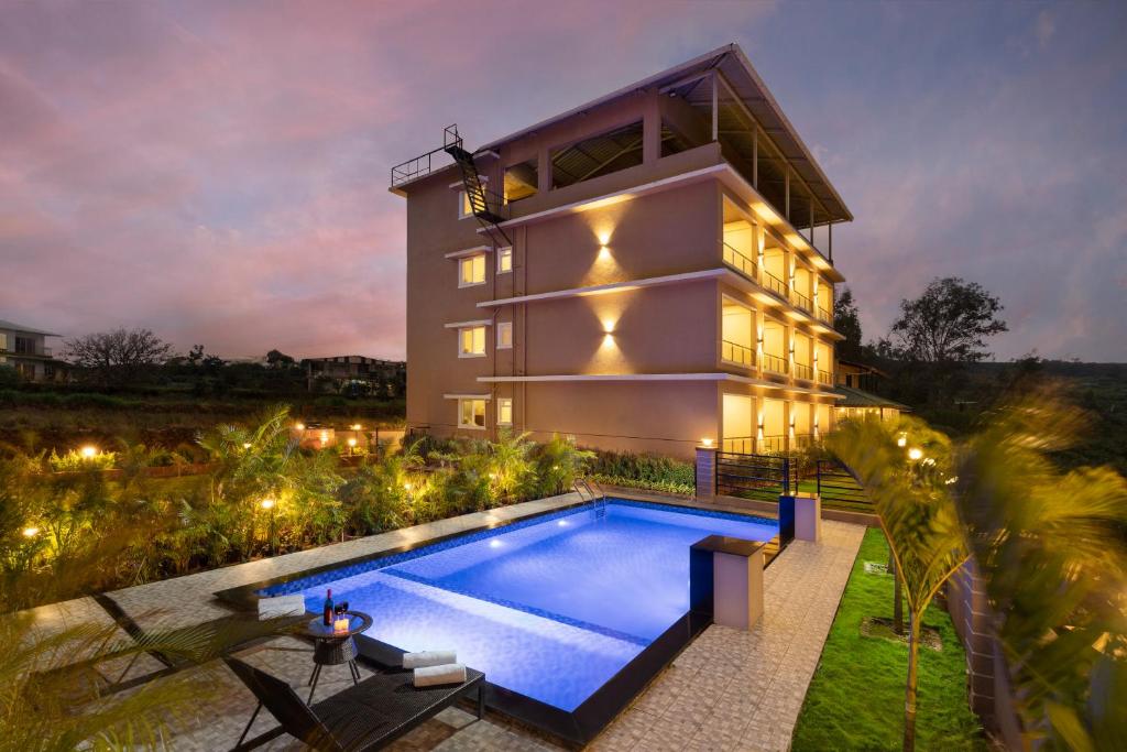 hotels with balcony in Panchgani