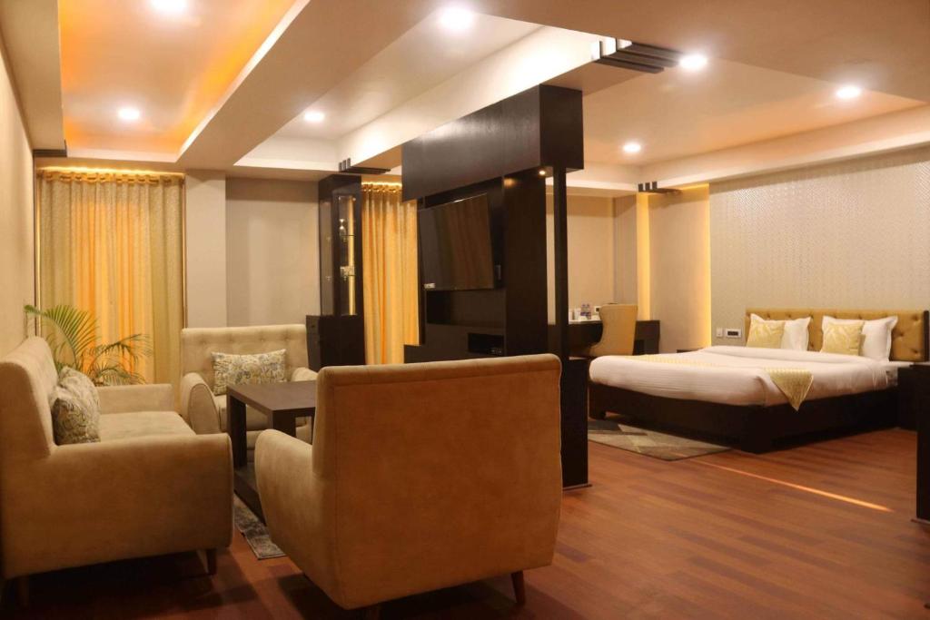 hotels with balcony in Guwahati