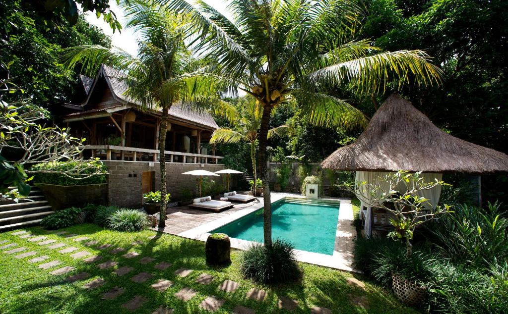 hotels with balcony in Canggu