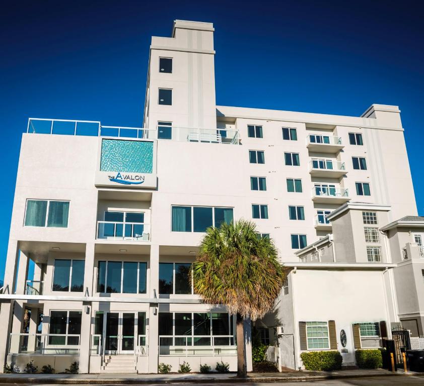 hotels with balcony in Clearwater Beach