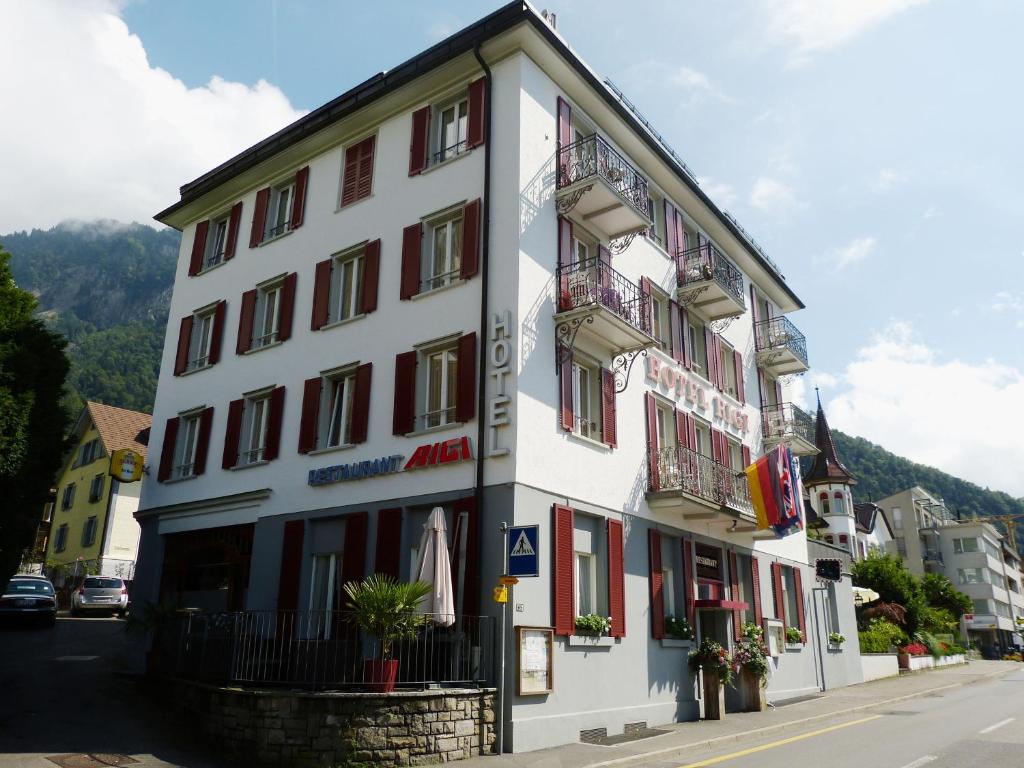 hotels with balcony in Vitznau