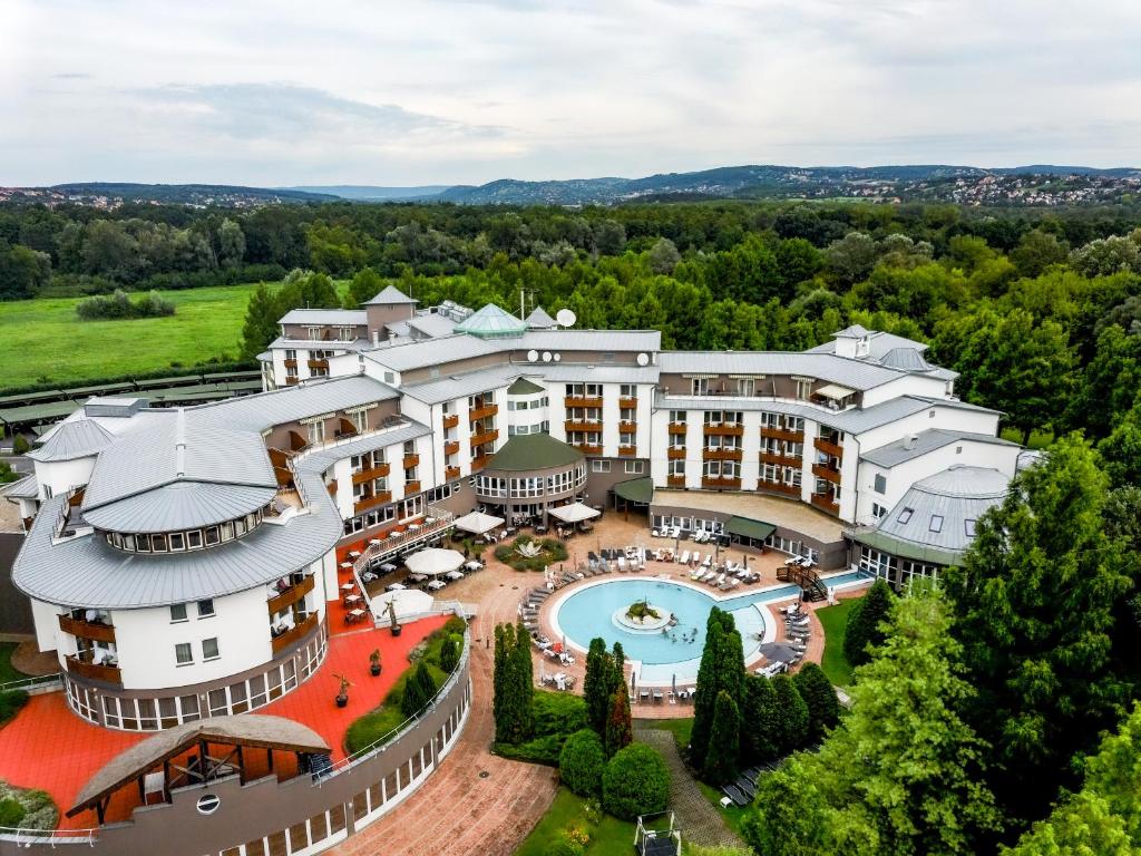 Lake Balaton Hotels with Balcony