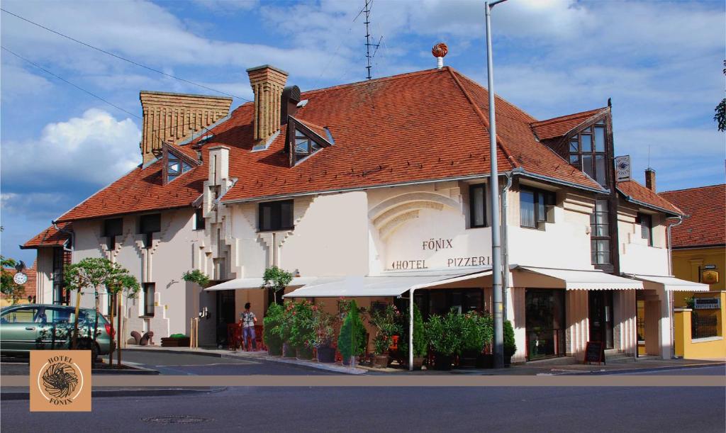 hotels with balcony in Pecs