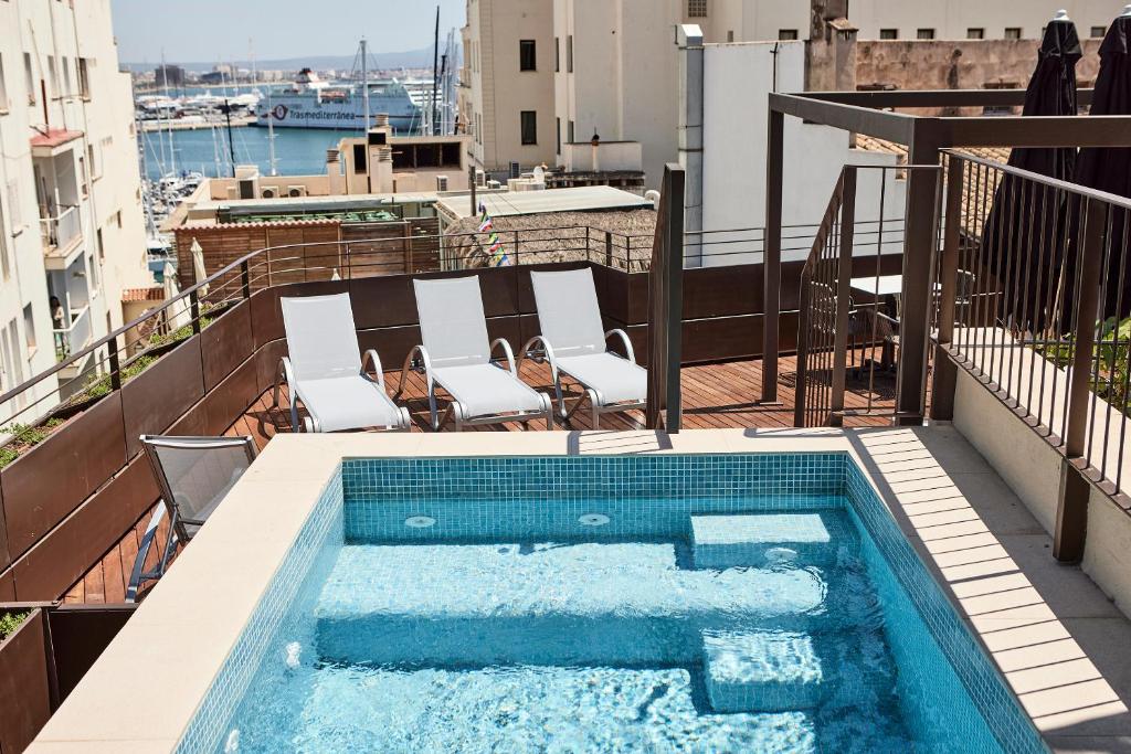 hotels with balcony in Majorca