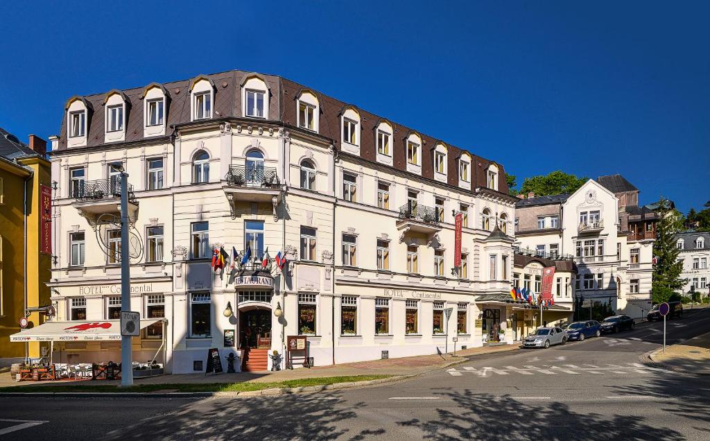 hotels with balcony in Marianske Lazne