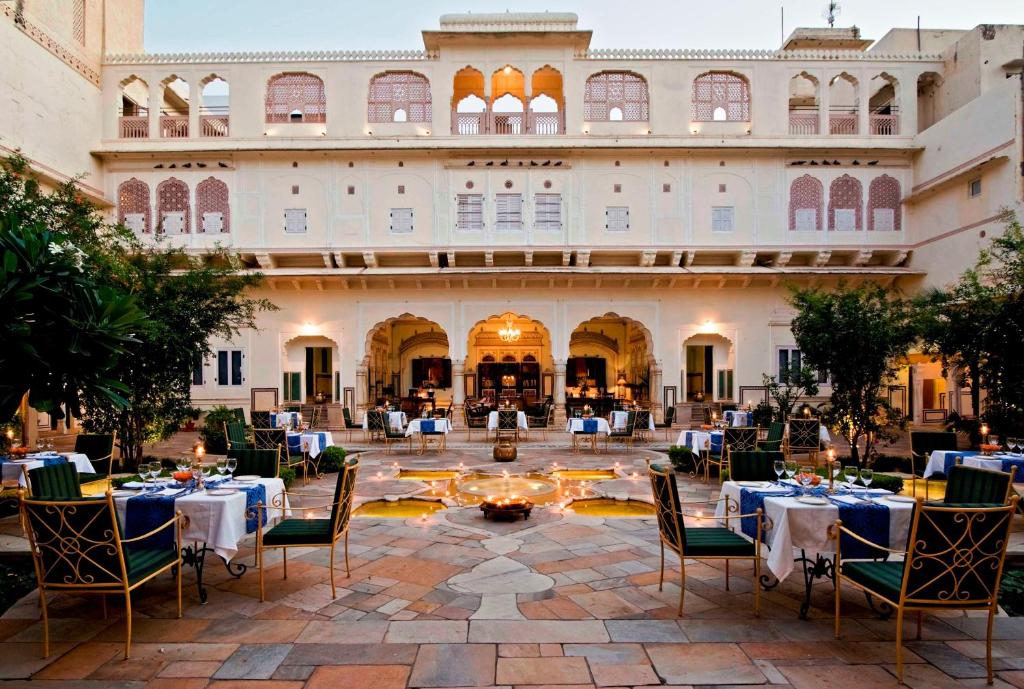 hotels with balcony in Jaipur