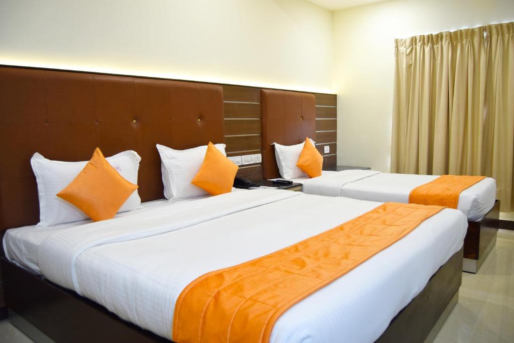 hotels with balcony in Chennai