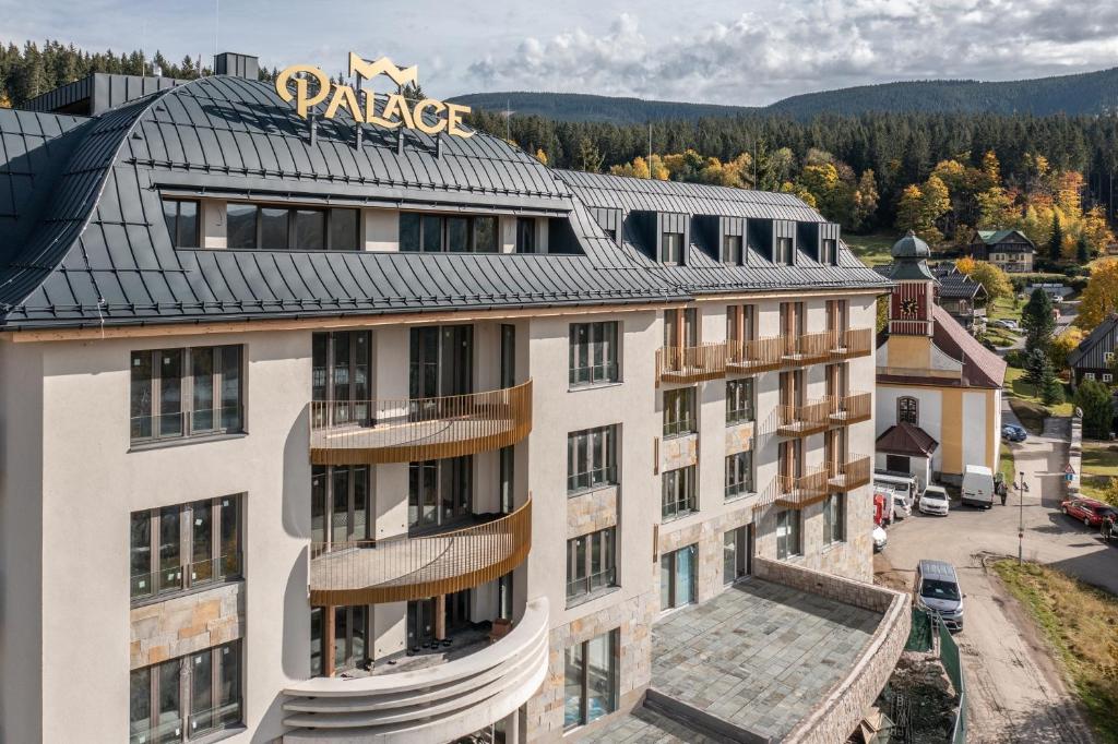 hotels with balcony in Spindleruv Mlyn