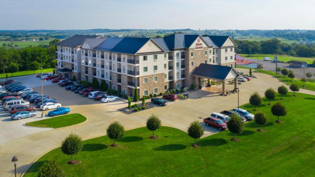 hotels with balcony in Ohio