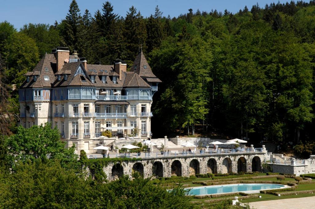 hotels with balcony in Rhone Alps