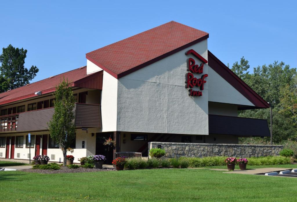 hotels with balcony in Buffalo