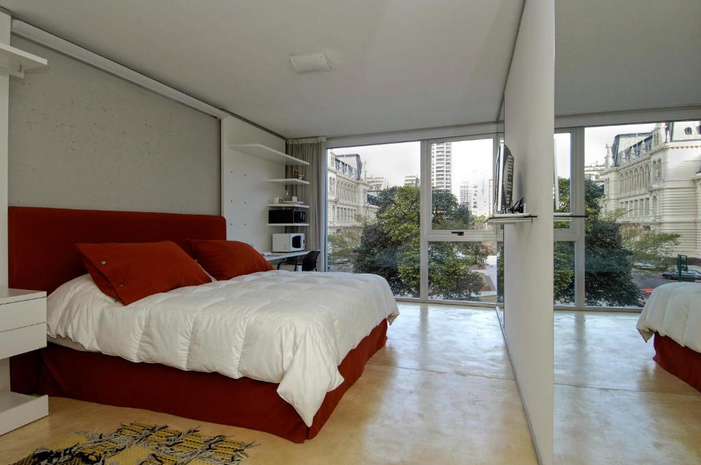 hotels with balcony in Buenos Aires